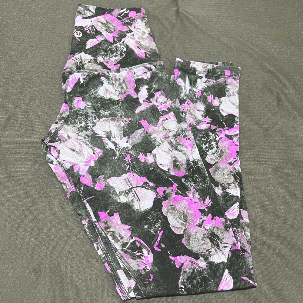 Lululemon align leggings size 2!